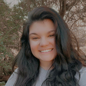 Meet your Posher, Savannah